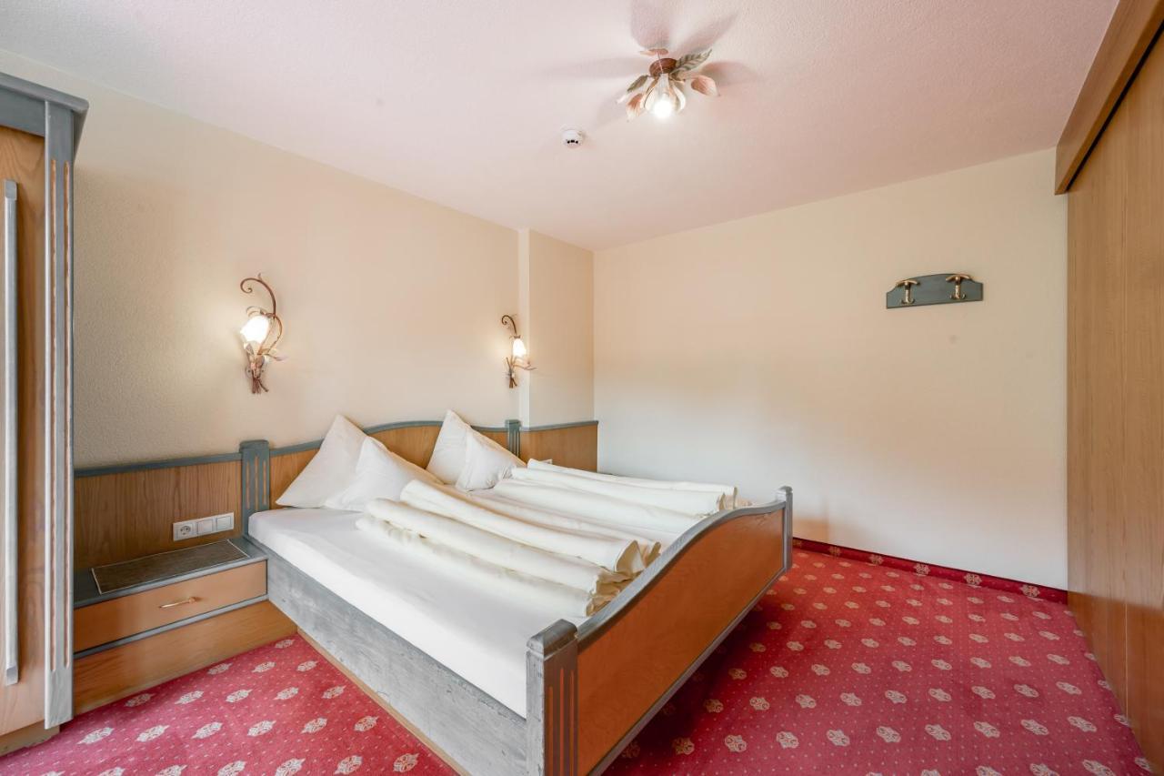 Residenz Tamara Aparthotel เซิลเดน ภายนอก รูปภาพ