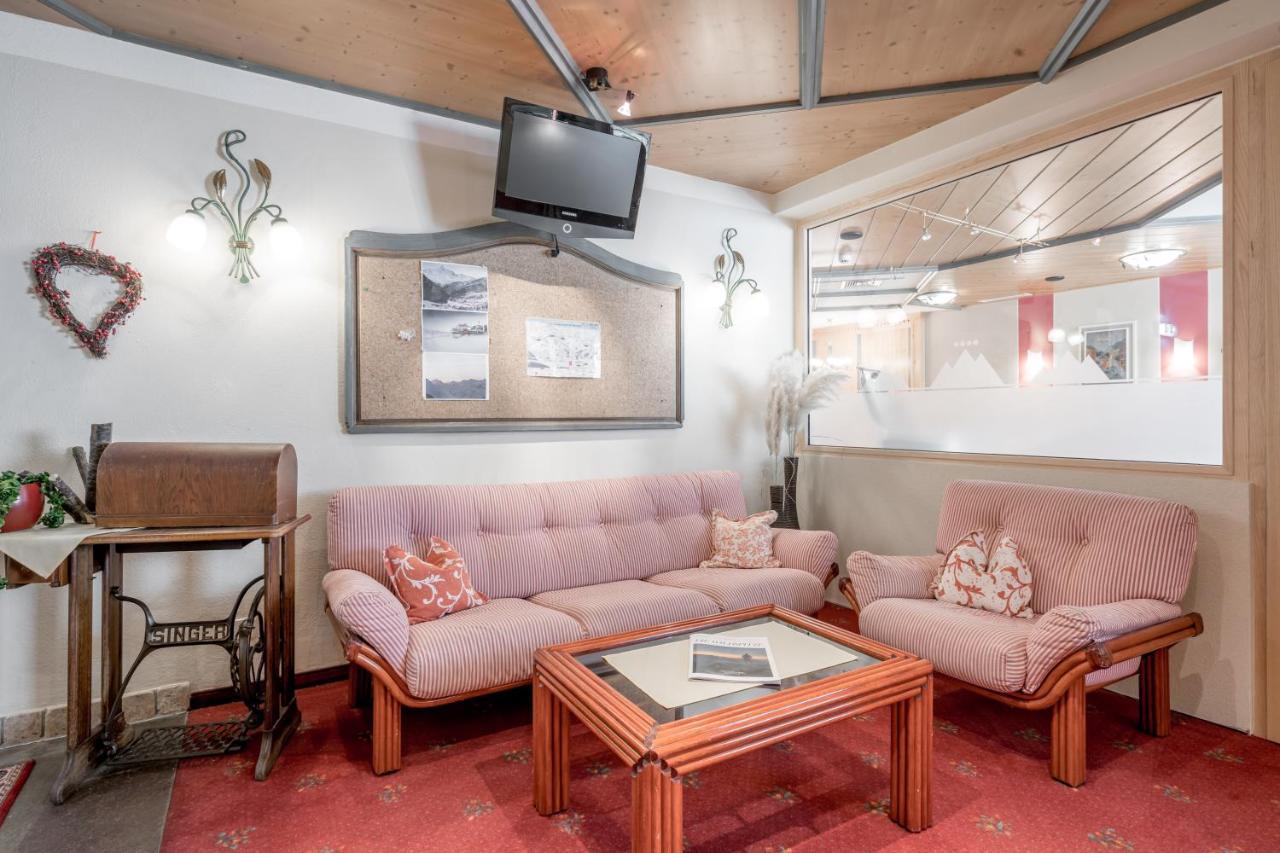 Residenz Tamara Aparthotel เซิลเดน ภายนอก รูปภาพ